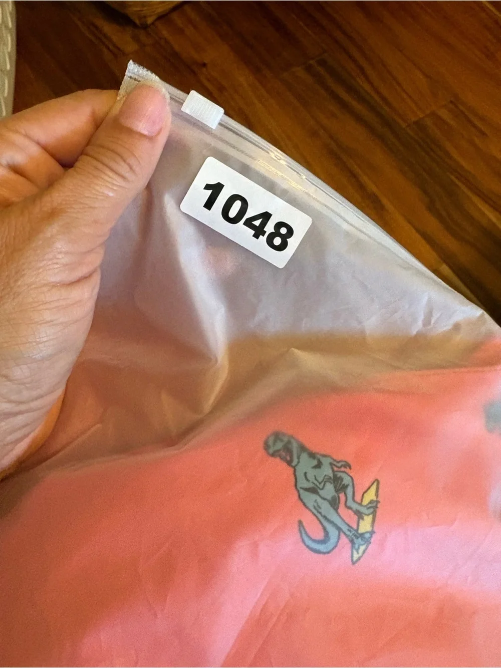 Hollister Pink Surfing Dinosaur Swim Trunks Men’s Large Beach Board Shorts 1048